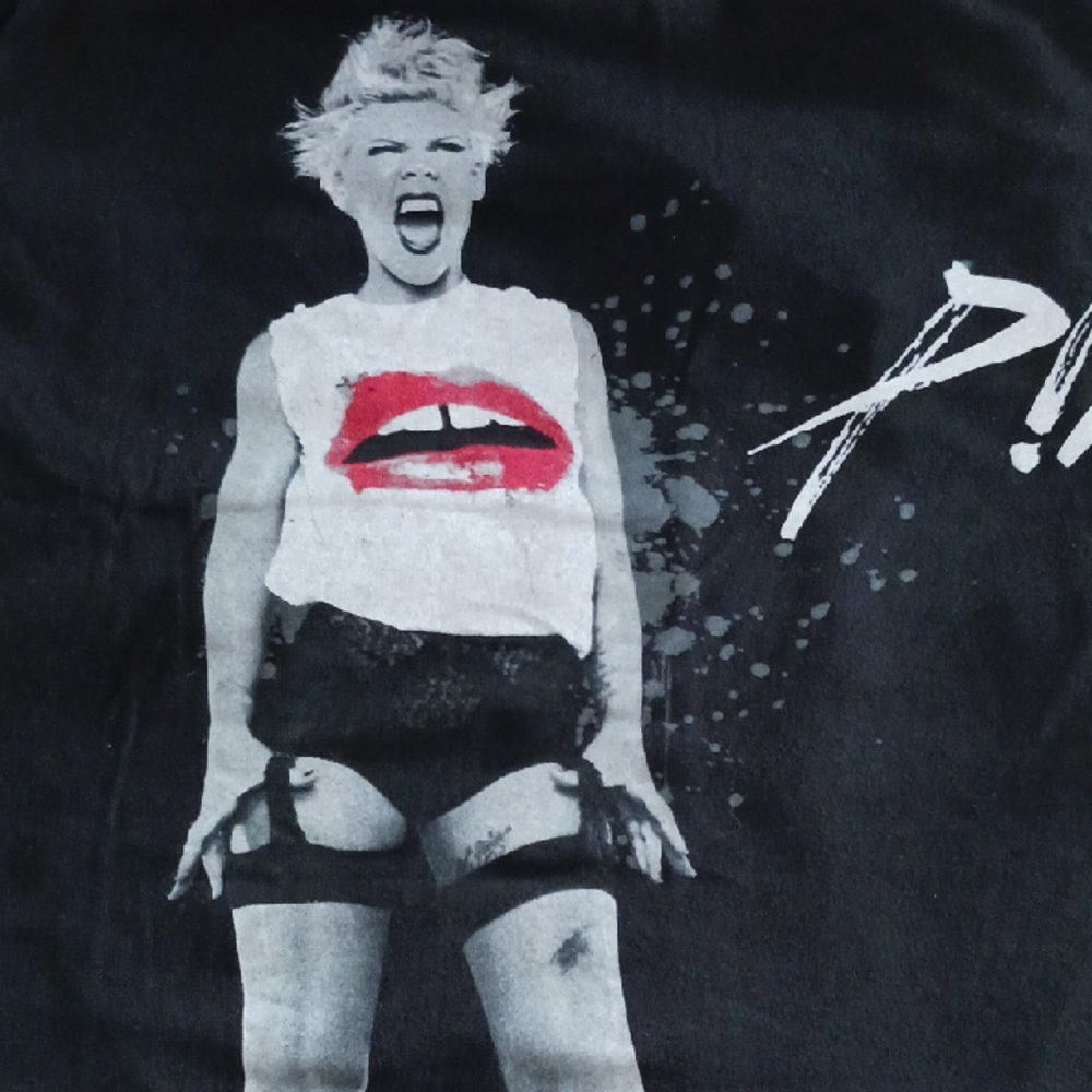 P!NK TRUTH ABOUT LOVE Black T Shirt